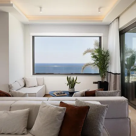 Villa Belle, Where Sea Views Meet Sunset Magic By Etouri *