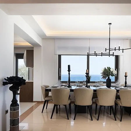 ヴィラ Belle, Where Sea Views Meet Sunset Magic By Etouri *