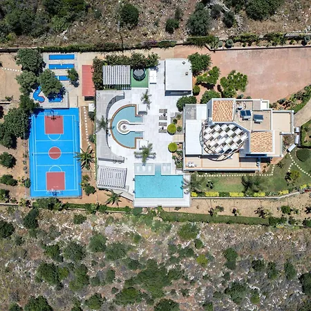 Villa Belle, Where Sea Views Meet Sunset Magic By Etouri
