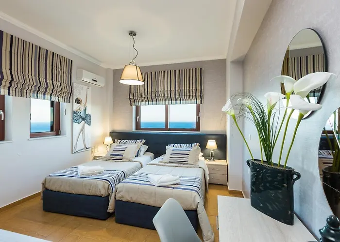 Belle, Where Sea Views Meet Sunset Magic By Etouri *