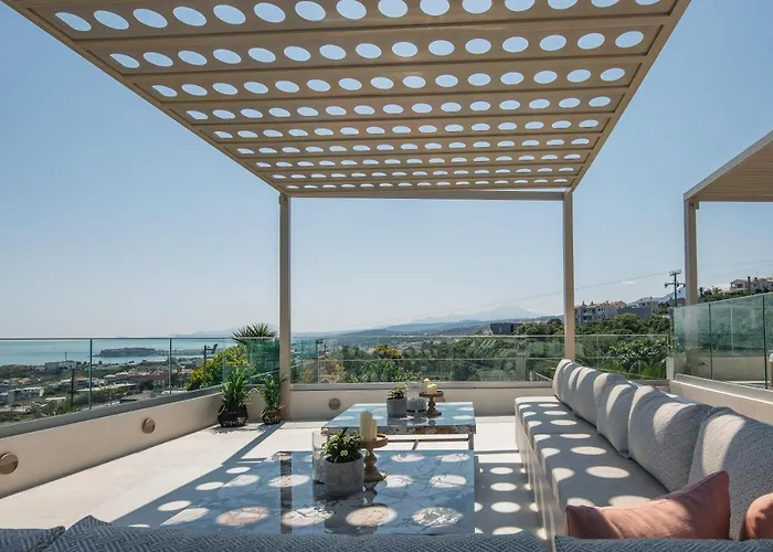 Villa Belle, Where Sea Views Meet Sunset Magic By Etouri *