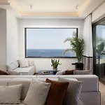 Villa Belle, Where Sea Views Meet Sunset Magic By Etouri *
