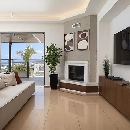 Villa Belle, Where Sea Views Meet Sunset Magic By Etouri