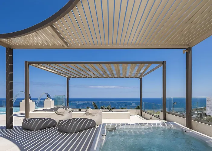 Belle, Where Sea Views Meet Sunset Magic By Etouri Villa