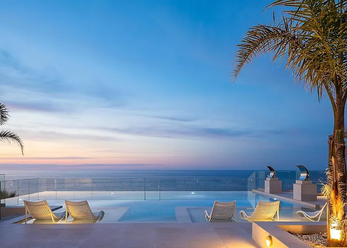 Belle, Where Sea Views Meet Sunset Magic By Etouri Villa *