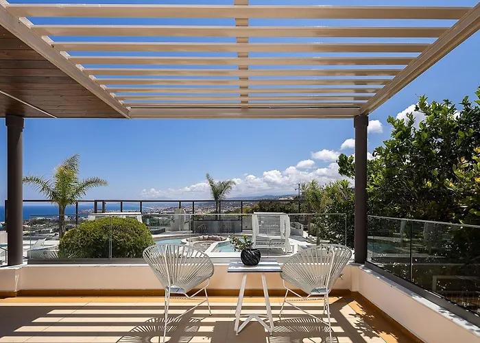 Belle, Where Sea Views Meet Sunset Magic By Etouri *